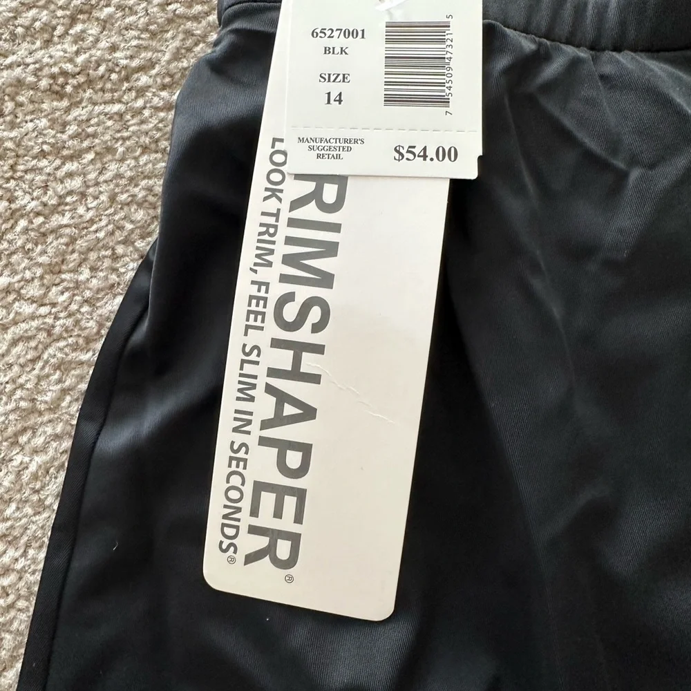 NWT women’s bathing suit skirt bottoms - never worn! - Picture 3 of 5